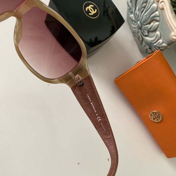 Tory Burch - Picture 4 of 4